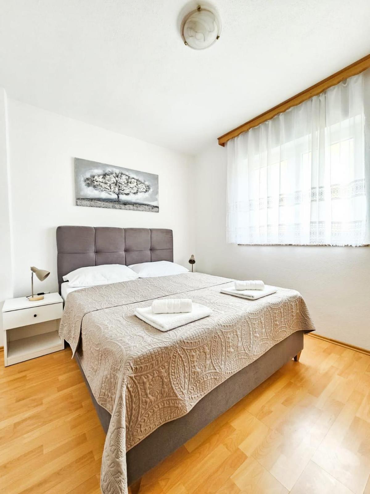 Apartments Karalic Ll Crikvenica Exterior photo